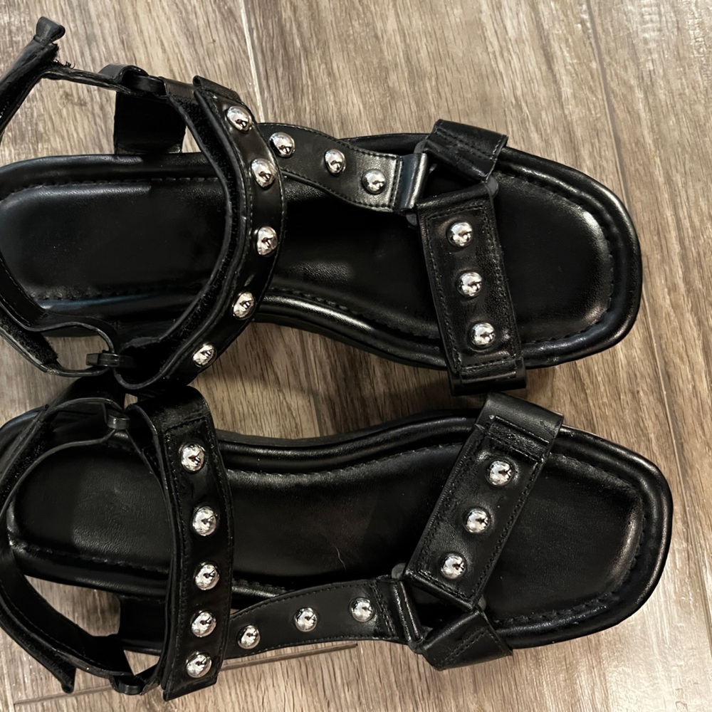 Studded Marc Fisher Kizzy Sandals - Picture 4 of 5